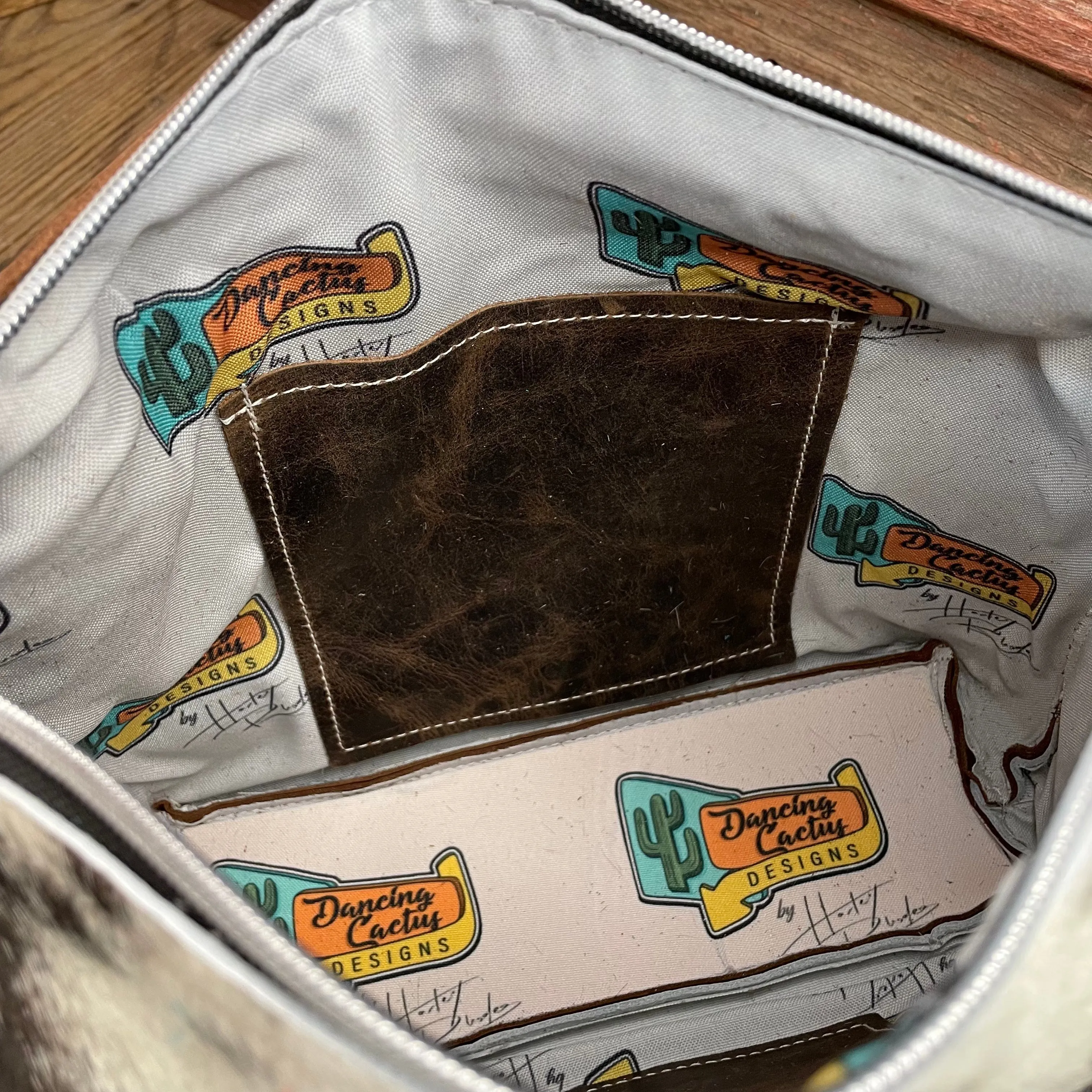 Annie - Black w/ Mint Chocolate Skulls