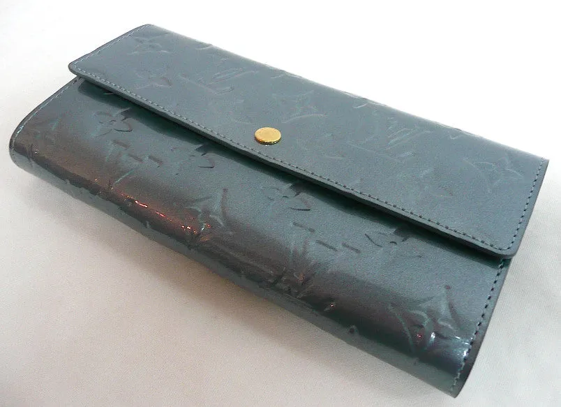 Authentic NEW in Box Louis Vuitton Sarah Vernis Blue Wallet
