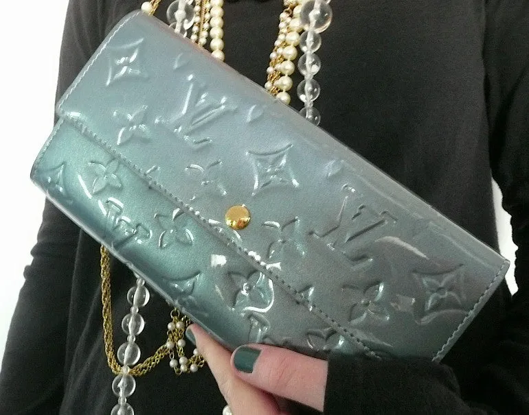 Authentic NEW in Box Louis Vuitton Sarah Vernis Blue Wallet