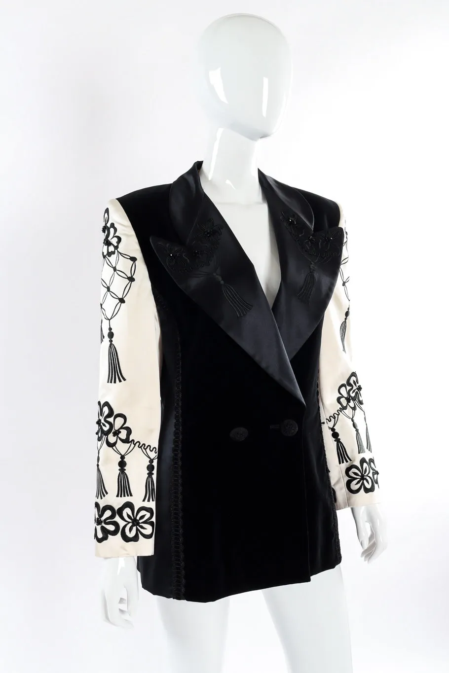 Embroidered Contrast Sleeve Blazer