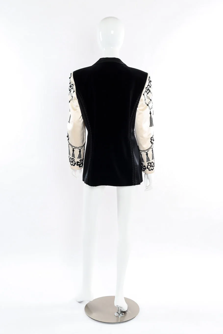 Embroidered Contrast Sleeve Blazer