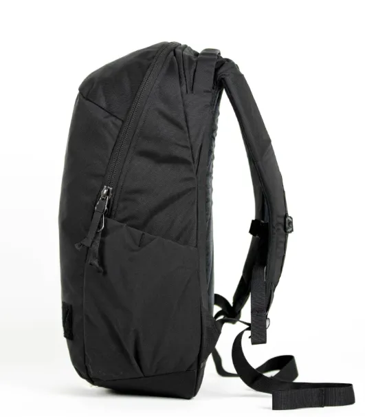 Evergoods Civic Half Zip 22L