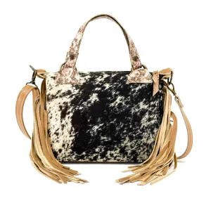 Fancy Annie - Black & White w/ No Embossed