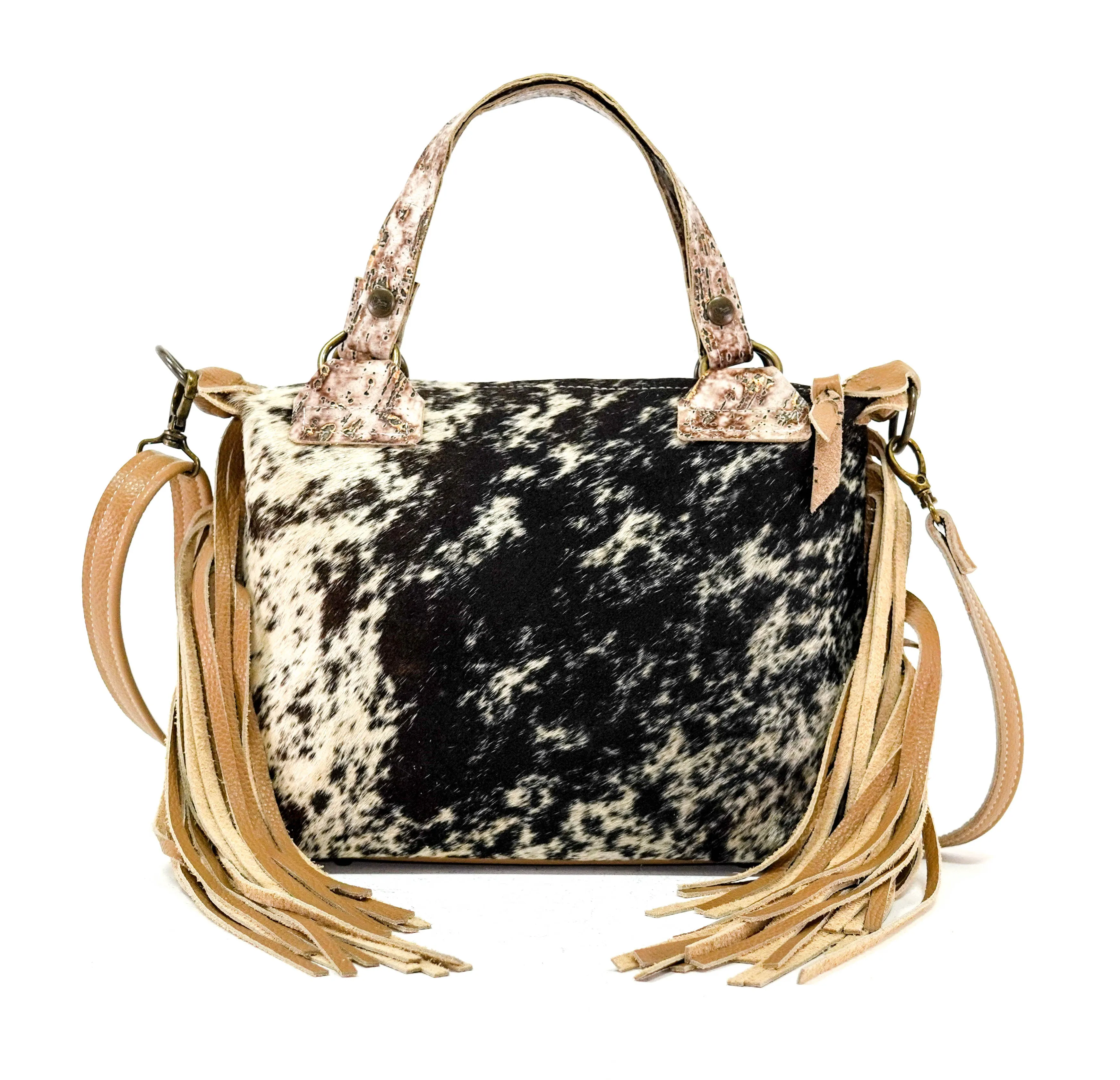 Fancy Annie - Black & White w/ No Embossed