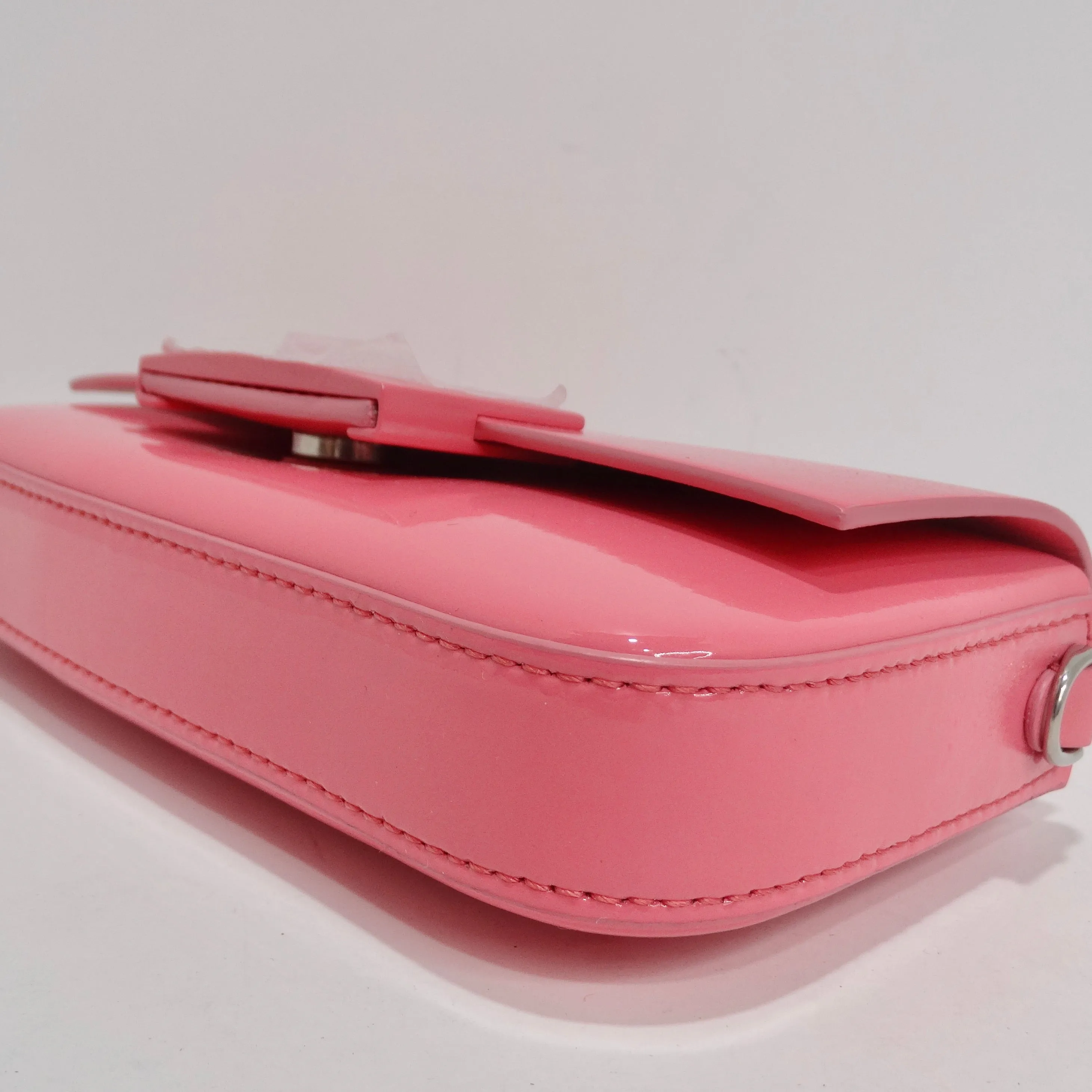 Fendi Baguette Phone Pouch Pink
