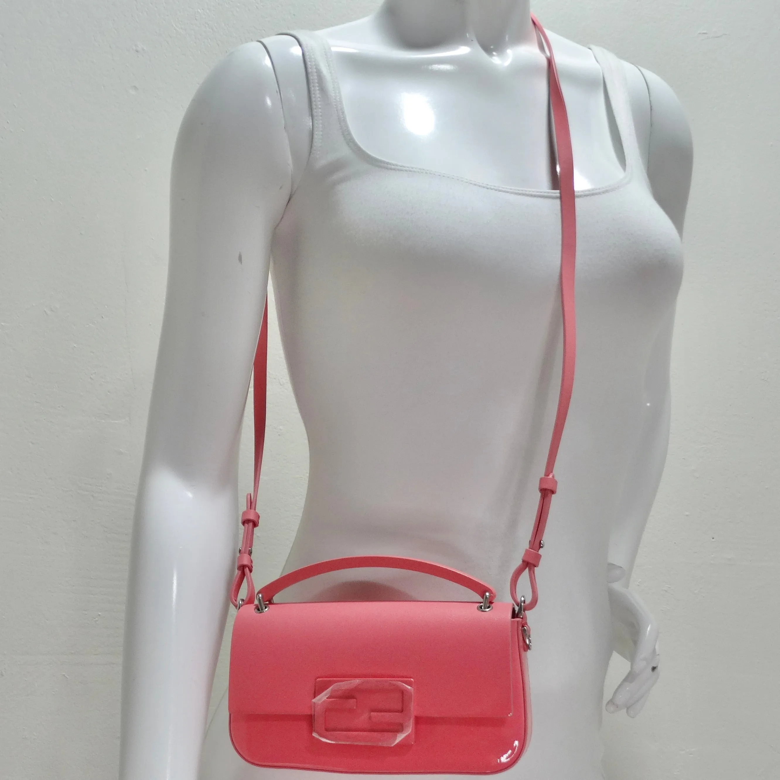 Fendi Baguette Phone Pouch Pink