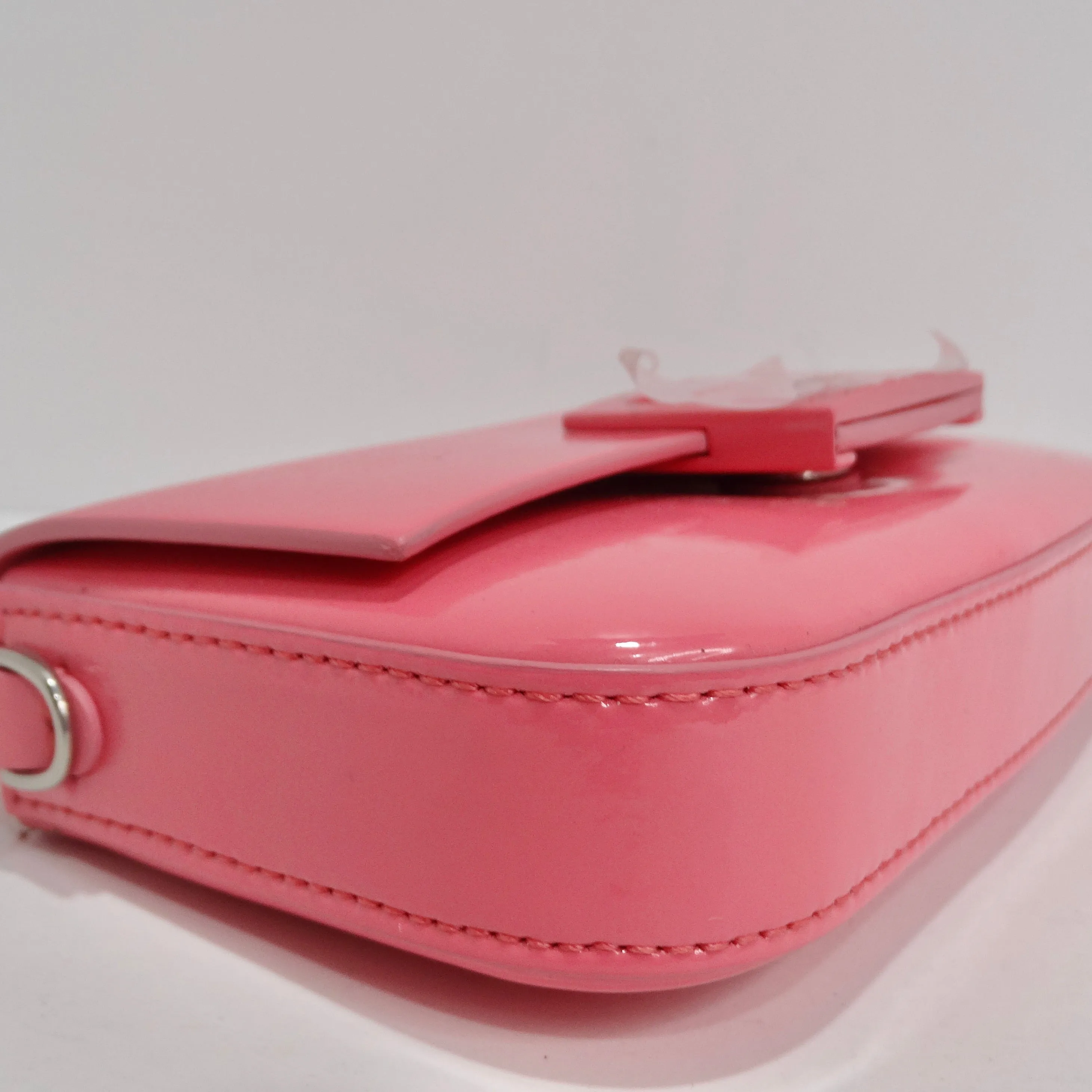 Fendi Baguette Phone Pouch Pink