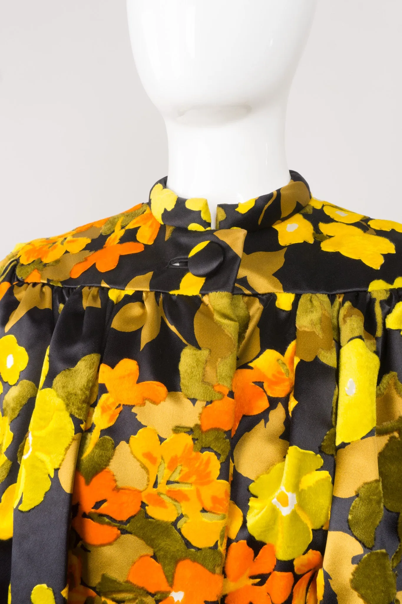 Floral Velvet Pile Coat