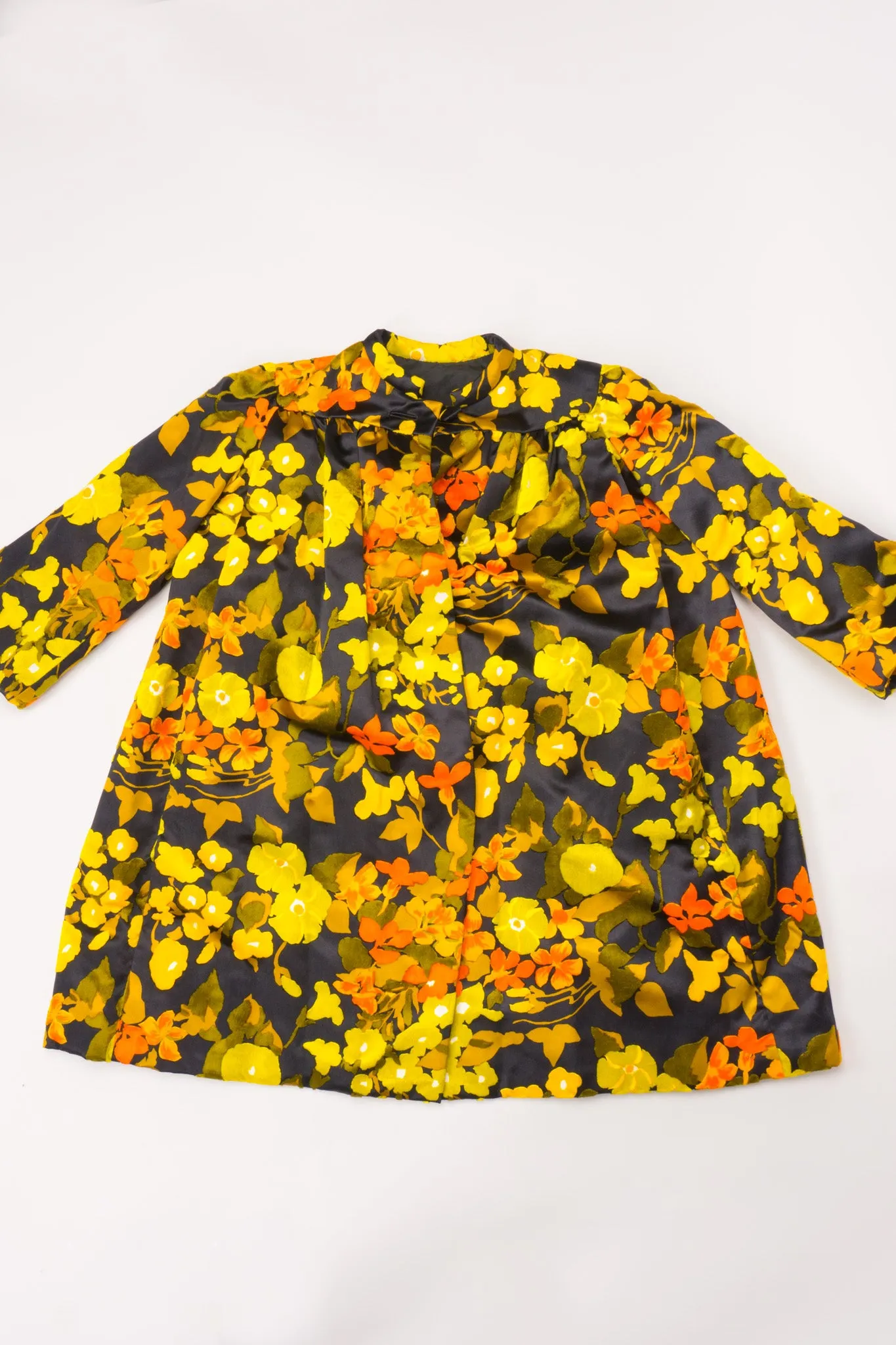 Floral Velvet Pile Coat