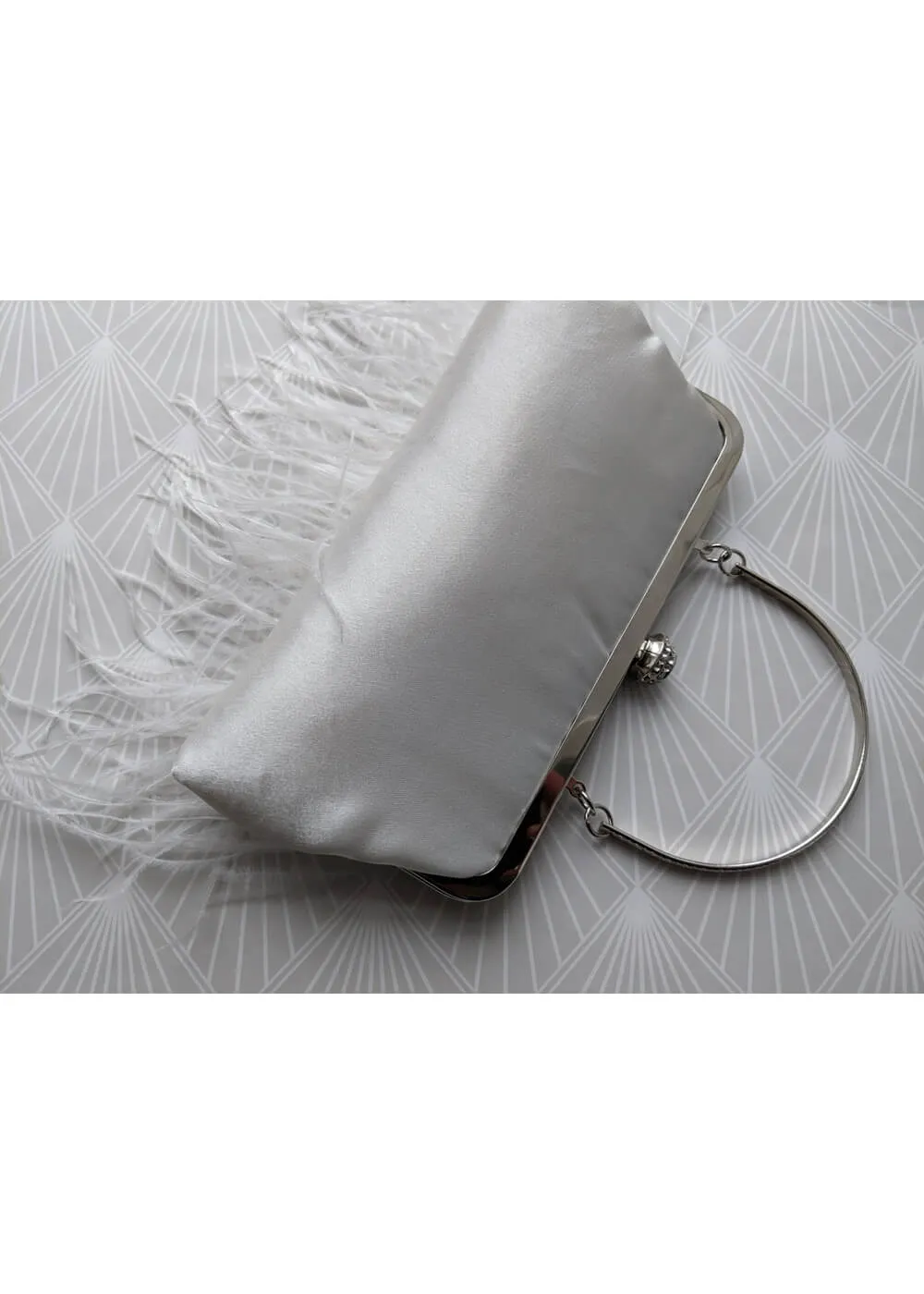 Love Vintage Feather Art Deco Handbag White