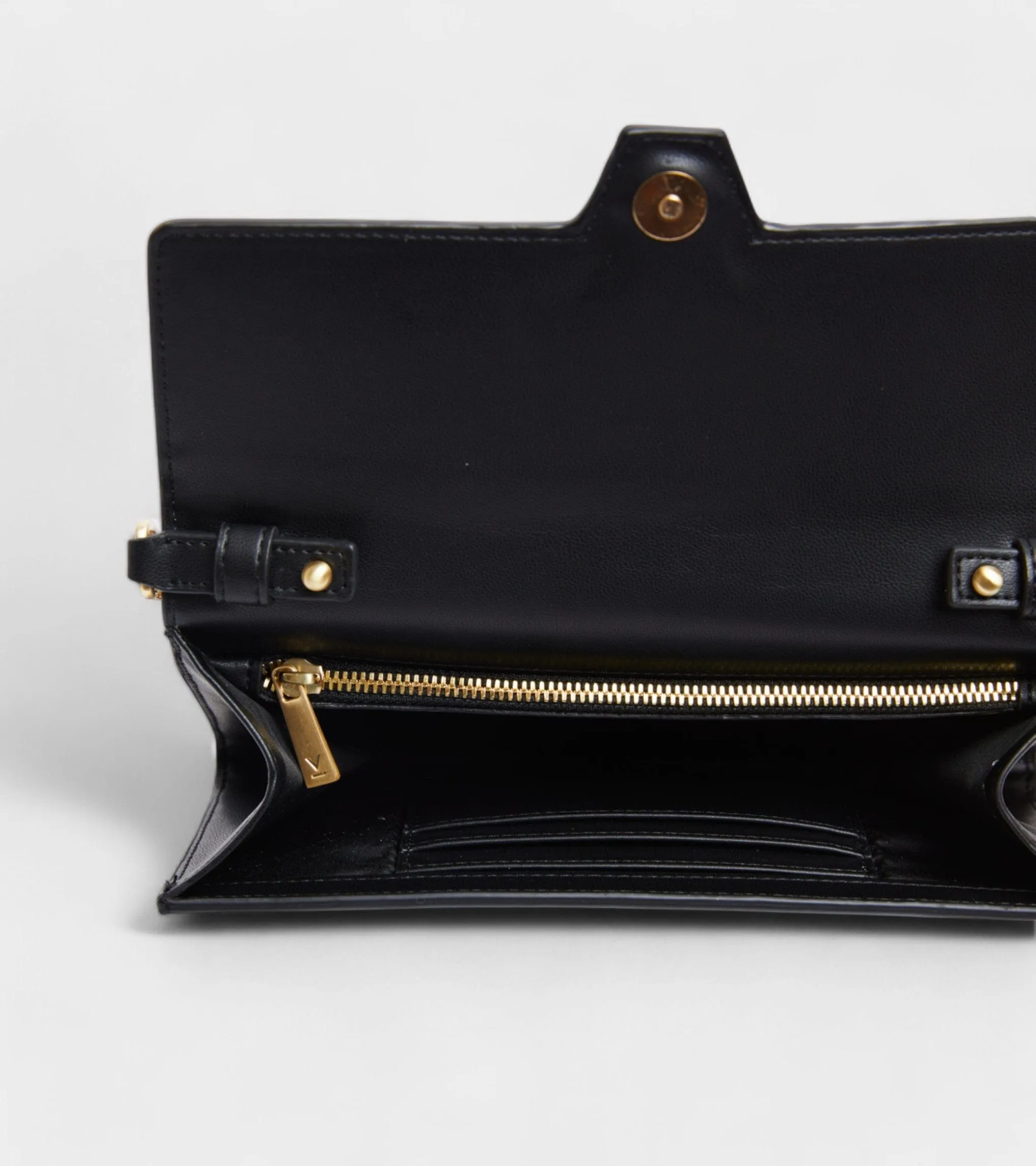 Luella Vegan Bio-Based Bamboo Leather Chain Purse | Black