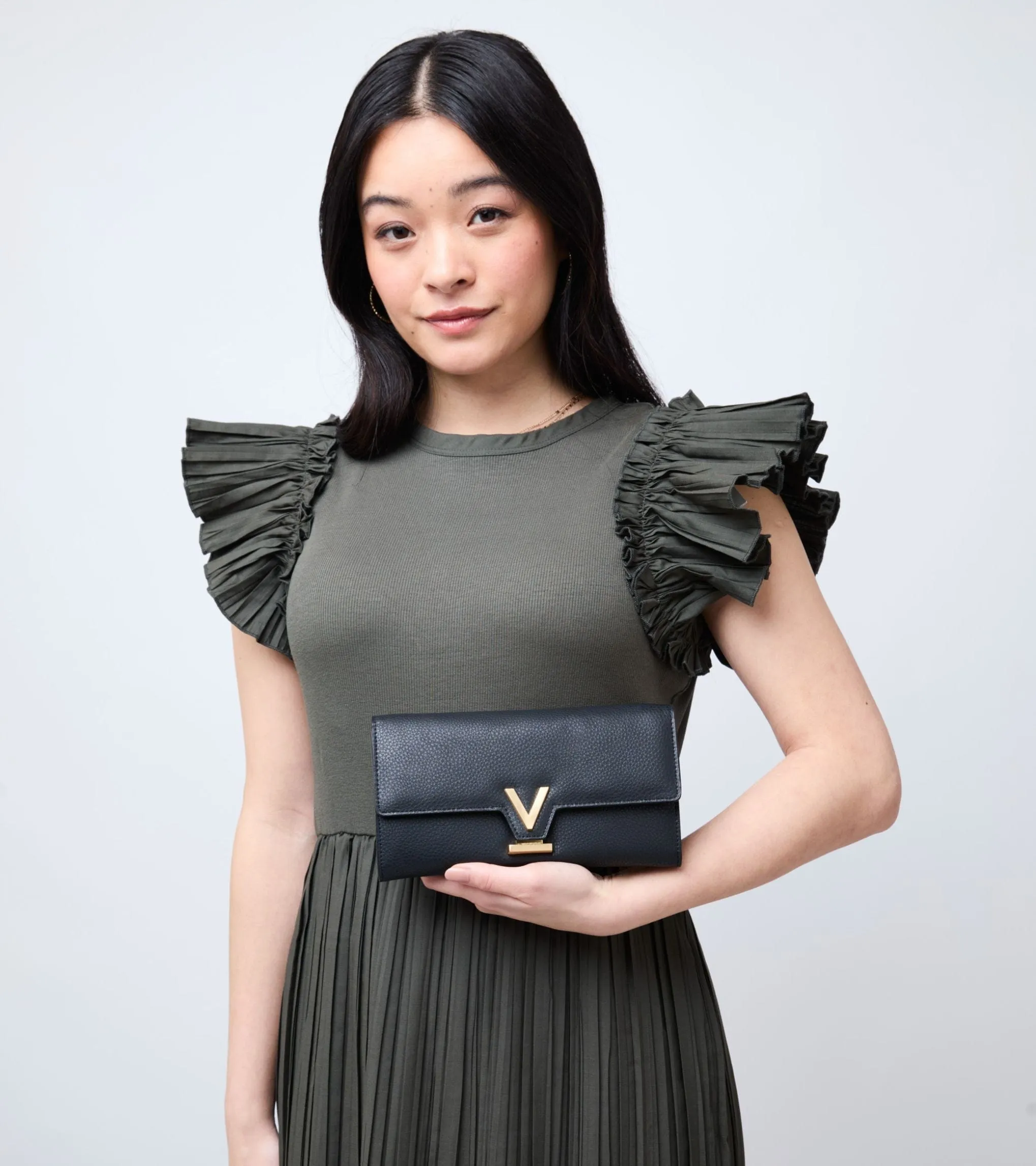 Luella Vegan Bio-Based Bamboo Leather Chain Purse | Black