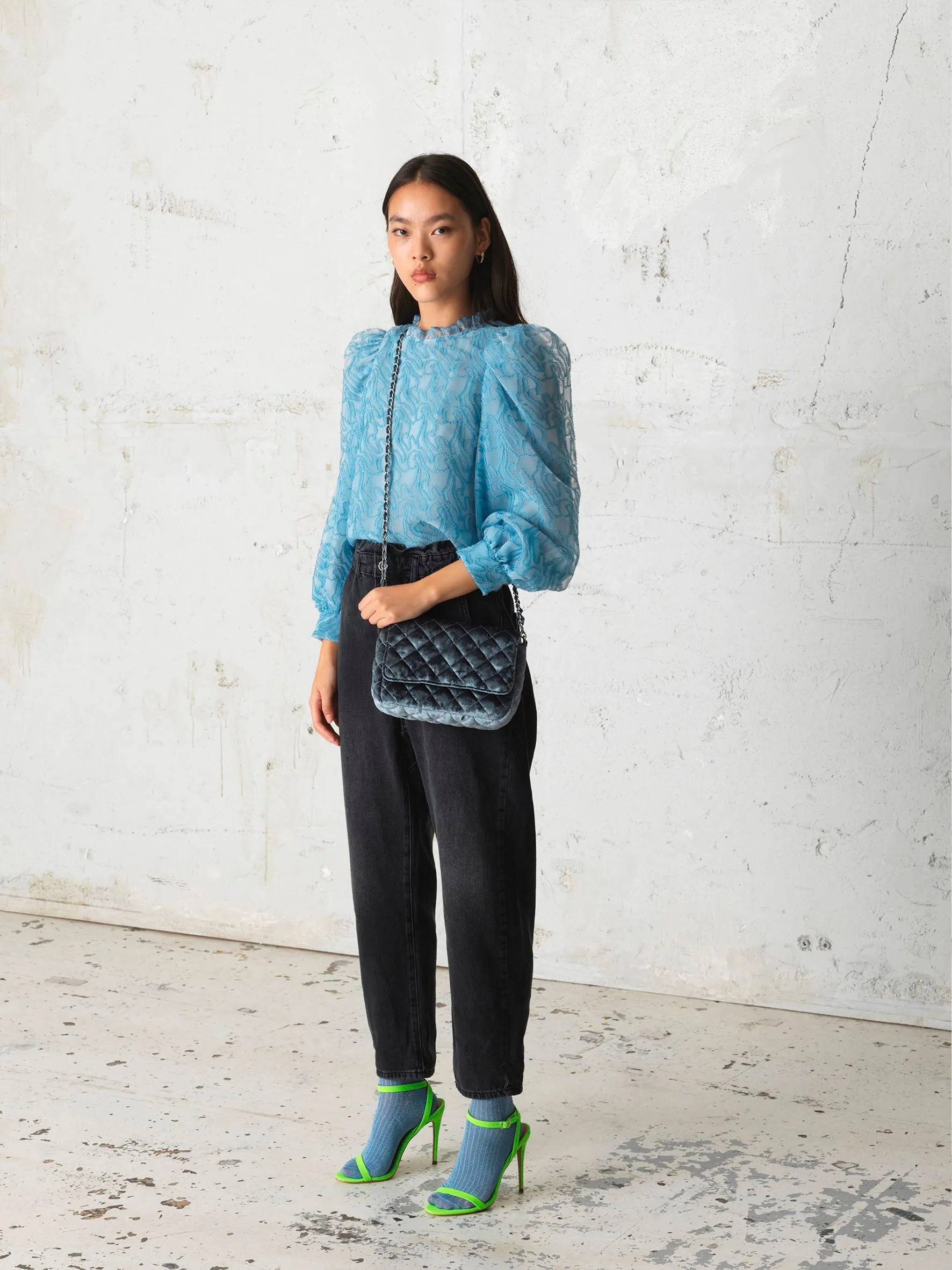 Velvet Bas bag