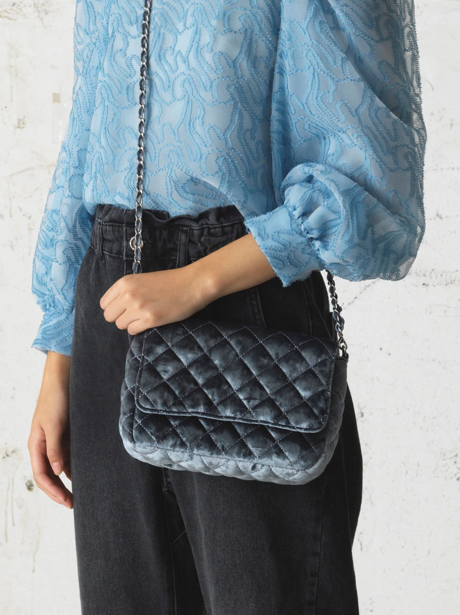 Velvet Bas bag