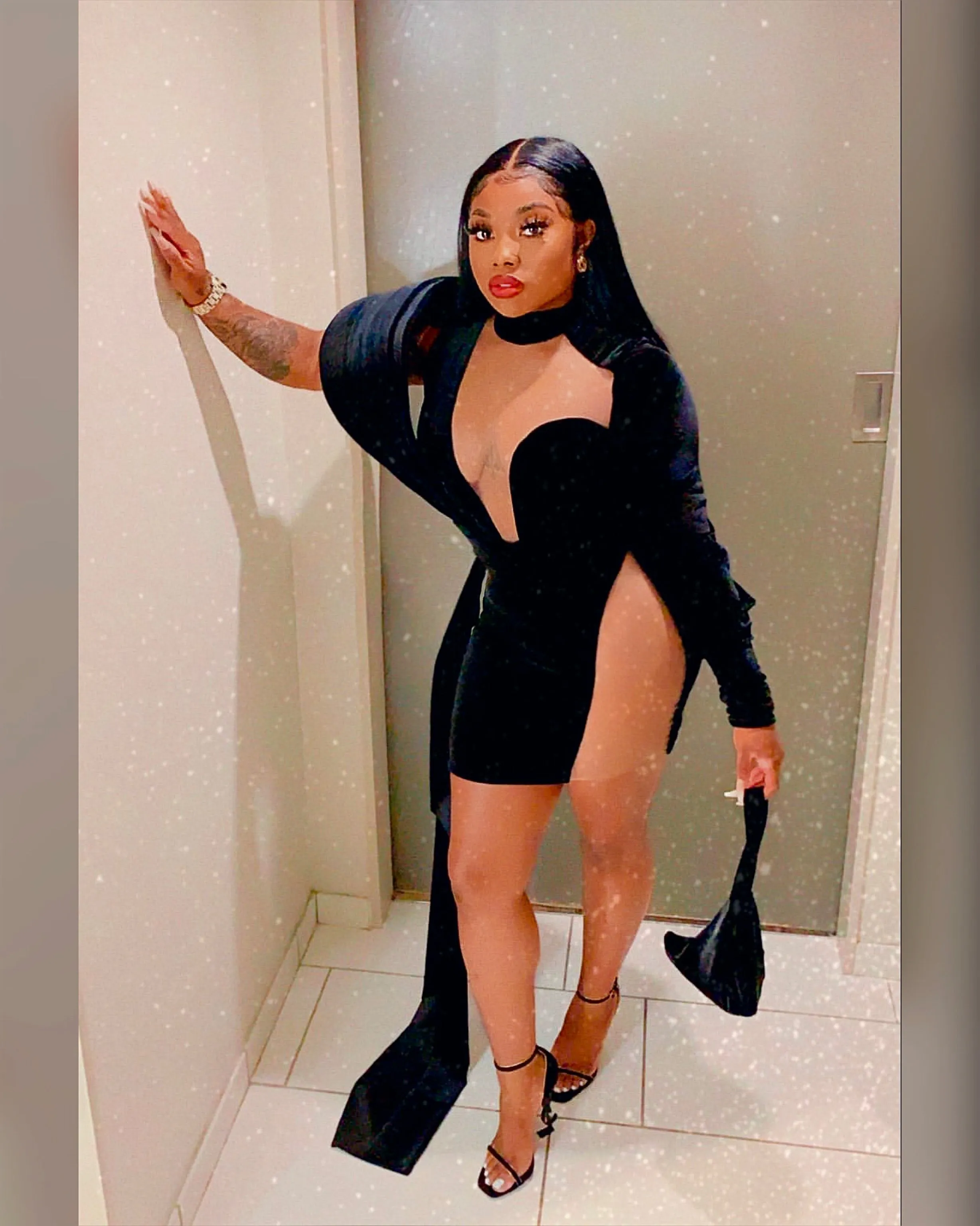 Velvet Structure Shoulder Mini Dress