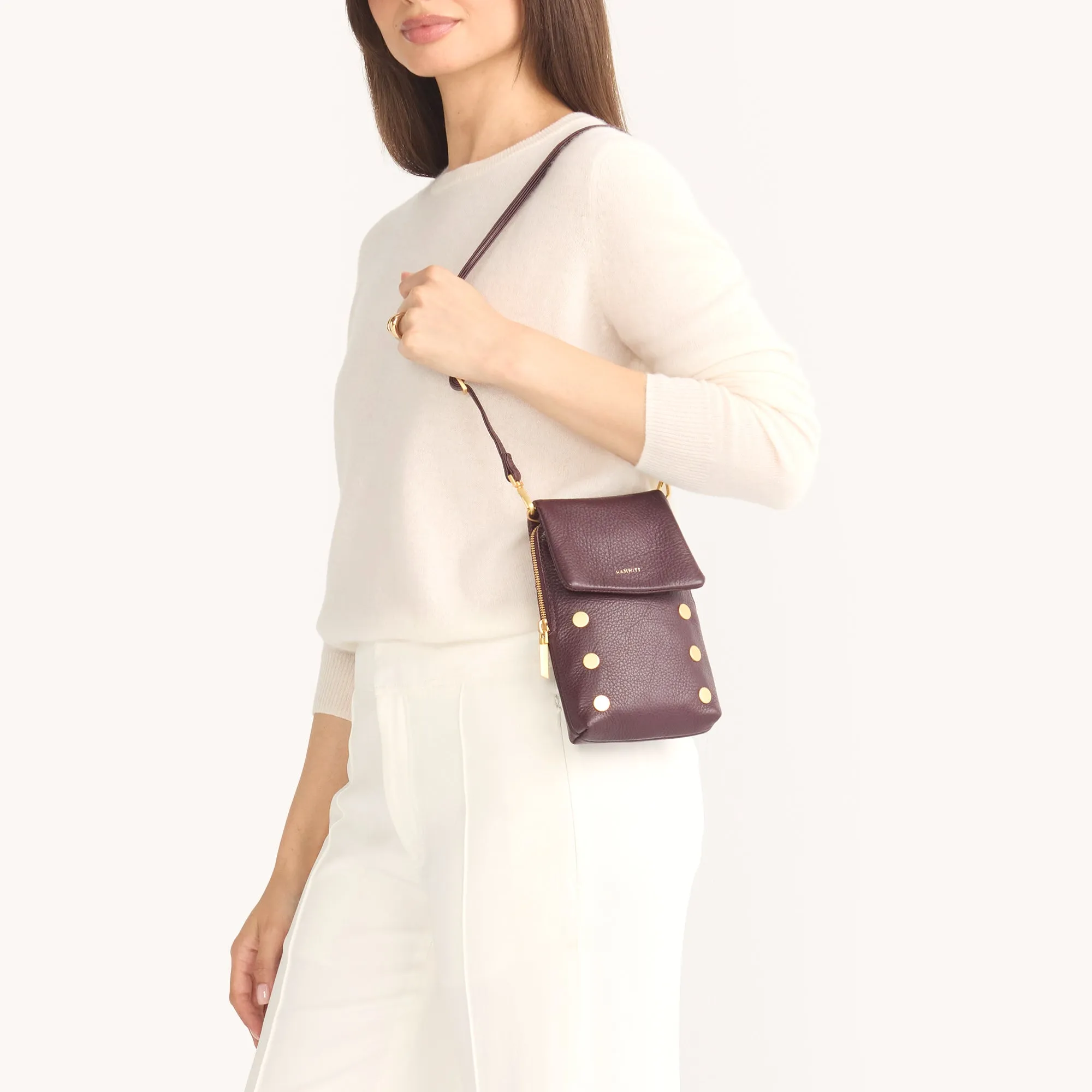 VIP Mobile | Cabernet Pebble/Brushed Gold