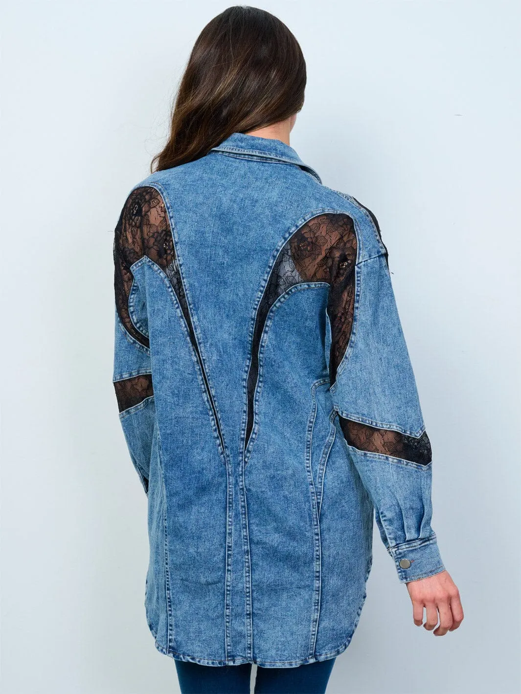 WOMEN'S LONG SLEEVE BUTTON CLOSURE FRONT POCKET LACE DENIM CONTRAST OVERSIZED TOP