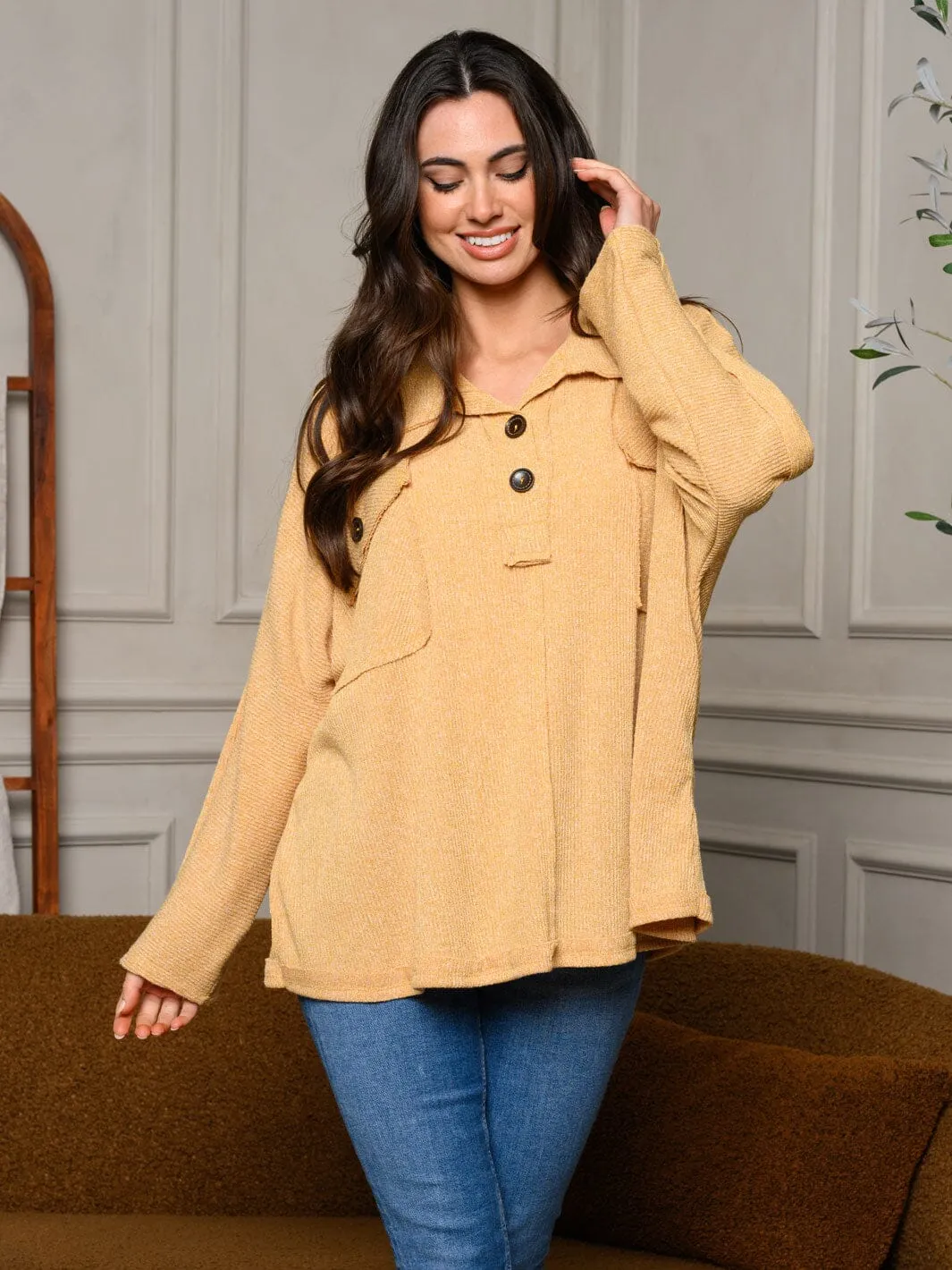 WOMEN'S LONG SLEEVE BUTTON UP FRONT POCKET TOP