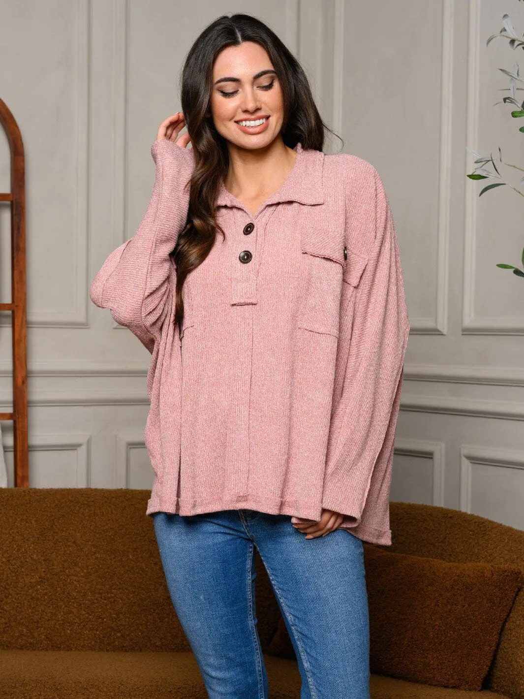 WOMEN'S LONG SLEEVE BUTTON UP FRONT POCKET TOP