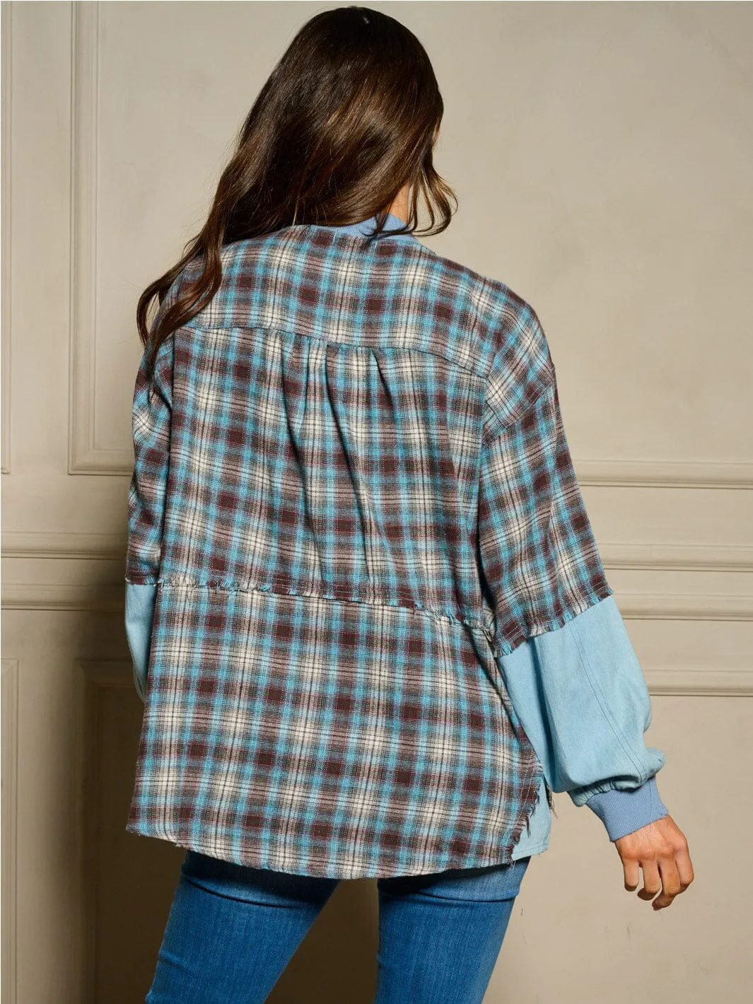 WOMEN'S LONG SLEEVE ZIP UP FRONT POCKETS PLAID CHAMBRAY JACKET