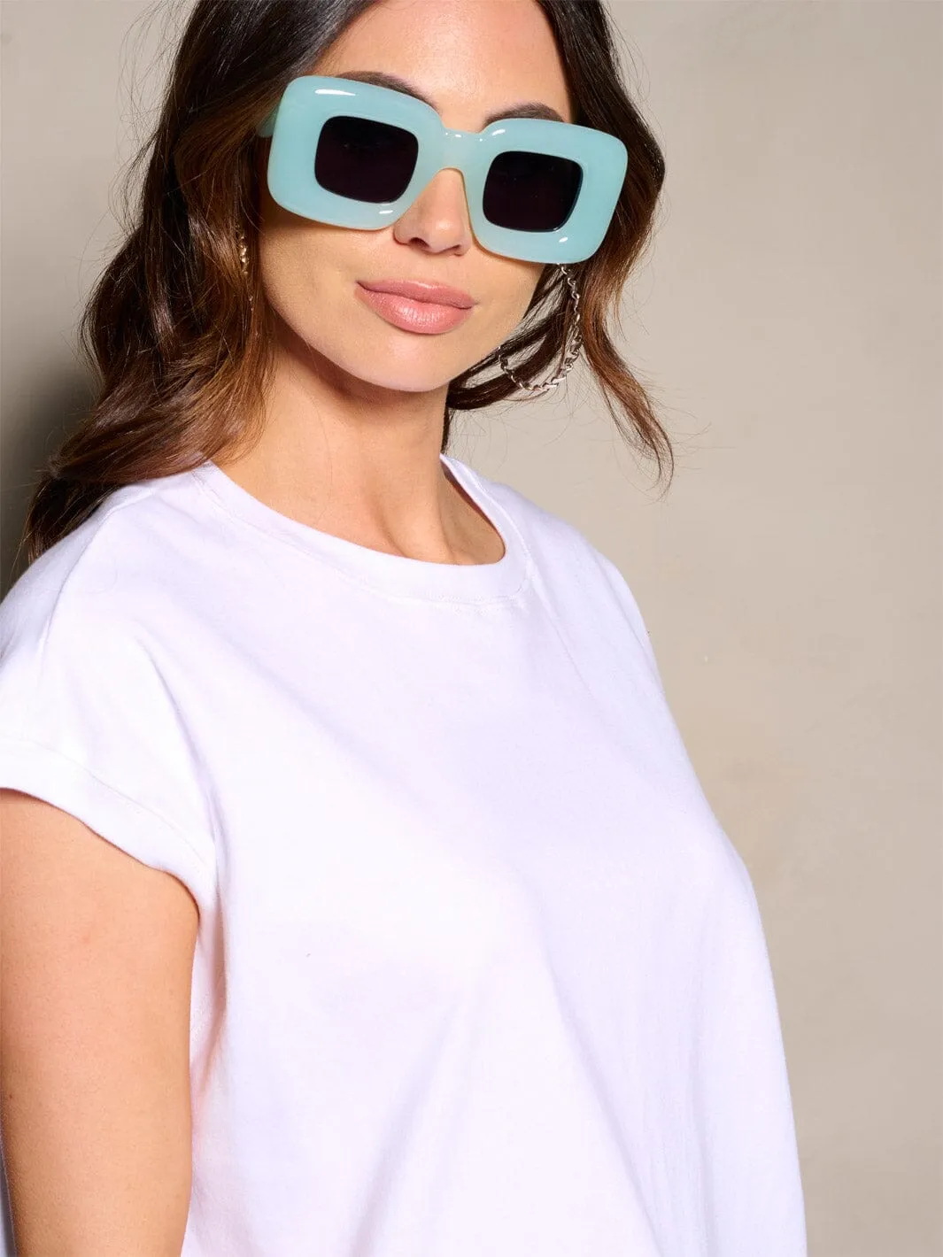 WOMEN'S SHORT SLEEVE TOP & ELASTIC WAIST SHORTS 2PCS SET